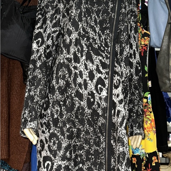 chico’s size 3 sweater dress. animal print or jacket - Picture 10 of 16